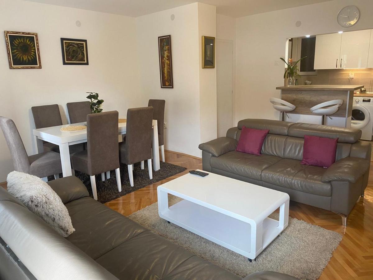Sandra Ni Exteriör bild